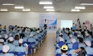 Nâng cao nhận thức về sức khỏe sinh sản cho nữ công nhân