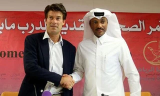 Michael Laudrup bất ngờ cập bến Qatar
