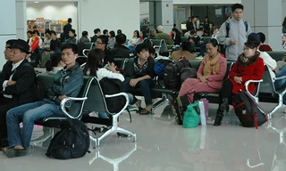 Chậm huỷ chuyến vẫn là vấn nạn của hàng không.