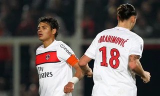 Ibrahimovic "cảnh giác" với những đồng đội người Brazil.