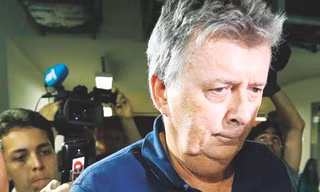 Whelan đã rời khỏi khách sạn khi cảnh sát đến bắt ông lần 2. Ảnh: Getty Images