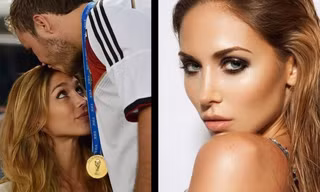 Bạn gái Goetze bất ngờ nổi tiếng nhờ màn 'khóa môi' trên sân