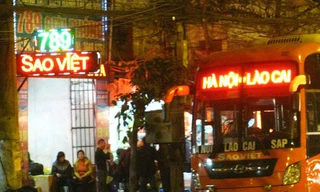 Tiền Phong đã có nhiều bài báo phản ánh việc Sao Việt lấy đường Giải Phóng (HN) làm bến đỗ. Ảnh: Đ.T 