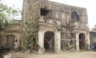  Một ngôi phủ hoang tàn ở Vĩ Dạ