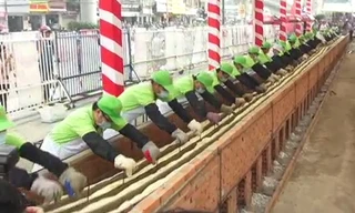 Bánh mỳ kỷ lục Việt Nam dài hơn 135m