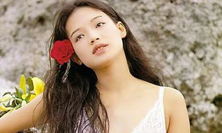 Thư Kỳ mua lại toàn bộ phim cấp 3 mình từng đóng 