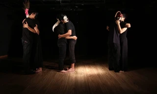 Đoạn trích trong video art