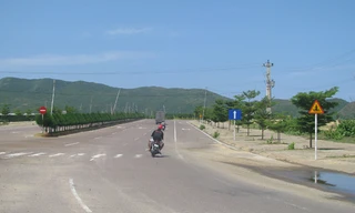  Nơi dự kiến xây dựng tổ hợp lọc hóa dầu lớn nhất Việt Nam - Khu kinh tế Nhơn Hội (Bình Định). Ảnh: Hoài Văn