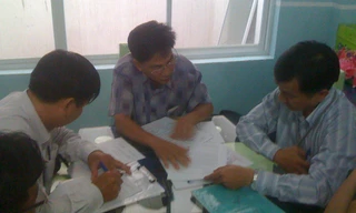 Chỉ là y sĩ nhưng ông Đức nổ là “bác sĩ” và khám bệnh chui cho hàng nghìn người. ảnh: L.N