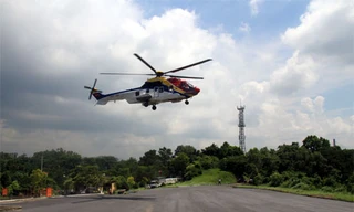 Phi đội trực thăng và thủy phi cơ huấn luyện bay