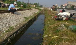 Bất cẩn qua đường sắt, bị tàu hất văng xa 20m