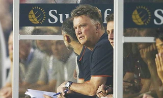 Van Gaal cho thấy mình là một bậc thầy về khích tướng