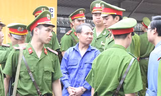Dù gia đình đã khắc phục một phần hậu quả, bị cáo Mai Văn Phúc vẫn bị công tố viên kết luận không có cơ sở để giảm án tử hình. Ảnh: Bảo Thắng