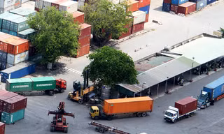 Bị hạn chế tải trọng, DN thủy sản thêm điêu đứng