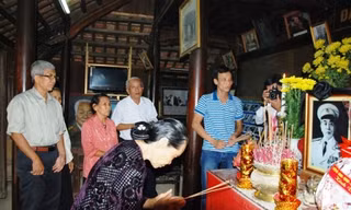 Lễ cúng cơm giỗ đầu tại ngôi nhà tuổi thơ Đại tướng