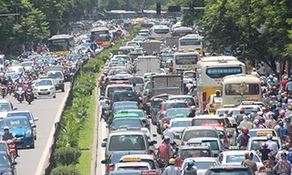 Hà Nội sẽ cấm tuyến đường huyết mạch Xuân Thủy - Cầu Giấy sau 2/9. Ảnh: Nhị Tiến