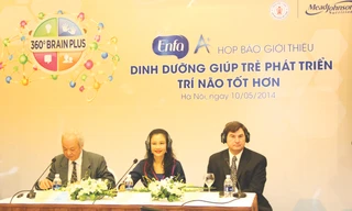Họp báo giới thiệu dinh dưỡng giúp trẻ phát triển trí não tốt hơn