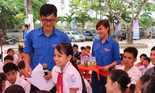 Học sinh huyện Thủy Nguyên (Hải Phòng) hưởng ứng cuộc vận động. Ảnh: Mạnh Hùng