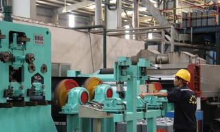 Quy định của Thông tư 20, sẽ “trói chân” các DN nhập khẩu máy móc. Ảnh: Đại Dương 