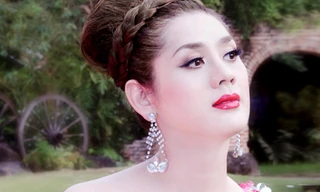 Lâm Chi Khanh: To tiếng về… ngực to