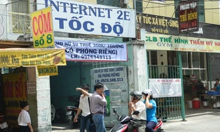 Tiệm game, quán net vây cổng trường