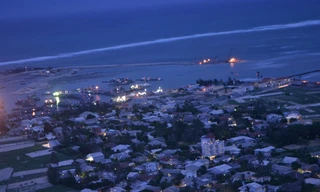 Điện đã về đảo, người dân Lý Sơn cứ ngỡ đang mơ