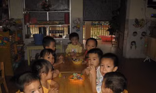 Nhiều học sinh bậc mầm non và cấp Tiểu học trên địa bàn TP Vinh có nguy cơ không được đi học, vì quá tải.