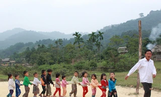 Những thầy giáo dạy trẻ mầm non miền sơn cước