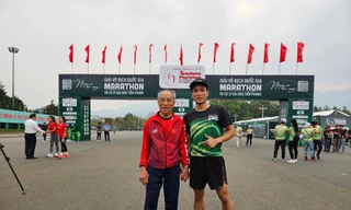 Huyền thoại Bùi Lương và nhà vô địch 10kmphong trào Nguyễn Đình Tuấn
