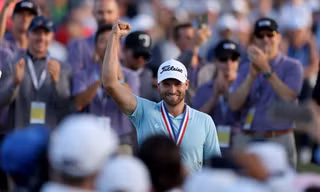 Wyndham Clark tặng chức vô địch US Open cho người mẹ đã mất