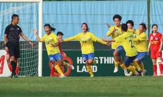 TP.HCM I vô địch lượt đi giải bóng đá nữ quốc gia 