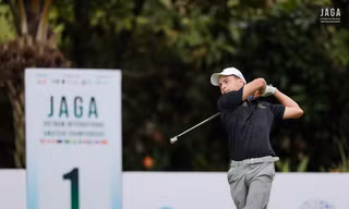 Oliver Mukherie lập kỷ lục điểm số của sân sân West Lakes Golf & Villas