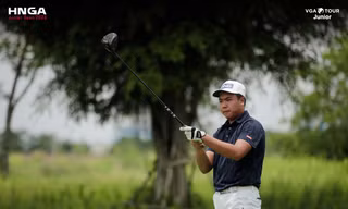 Hai golfer đạt điểm âm ở chặng 5 VGA Junior Tour