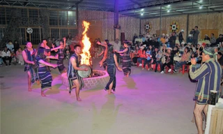 Du lịch cựa mình sau kỳ 'ngủ đông'