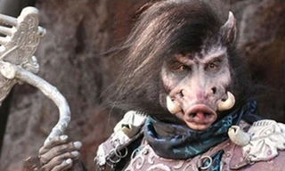 Tân Tây Du ký bị ngưng chiếu vì thô tục