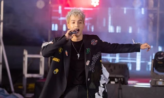 Rapper yêu nón lá Weeza khôn khéo tận dụng sức nóng “King Of Rap” để ra mắt MV mới