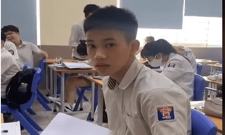 “Team nữ sinh” hào hứng khoe “mỹ nam lớp mình” không thua kém ai trên TikTok