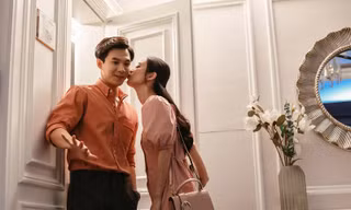 Hé lộ hậu trường đáng yêu giữa Jun Vũ và Anh Tú trong phim “Chìa Khoá Trăm Tỷ“