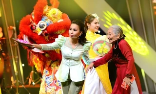 “Chị Tư” Cẩm Ly bất ngờ ra hẳn hai ca khúc mang màu sắc đối lập để mừng năm mới