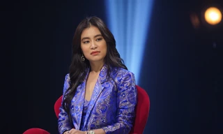 Hoàng Thùy Linh gây bất ngờ khi tiết lộ hơn 30 tuổi vẫn để mẹ quản lý thu nhập