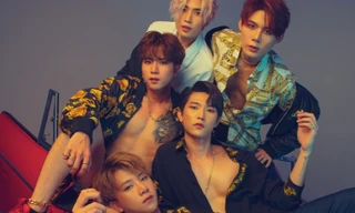 Uni5 phanh áo khoe body 6 múi, cơ bắp săn chắc khiến fan trầm trồ không ngớt