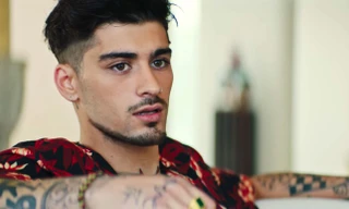 Zayn Malik thừa nhận là fan của Niall Horan nhưng vẫn không quên “đá xoáy” Grammys