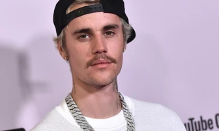 Justin Bieber "đang cảm thấy cô đơn" chính là “miếng thính” về ca khúc mới "Lonely"