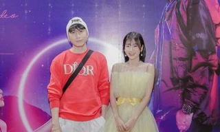 Karik, ViruSs đến chúc mừng B Ray và Trang Yue ra mắt MV mới "Thương Anh"