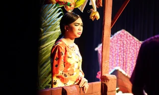 Vào vai mẹ nuôi của Nam Thư, Minh Dự “cân” từ bi sang hài trong vở kịch “Ngược Gió"