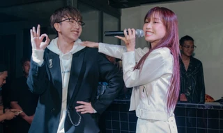 Cặp đôi “gà bông” Han Sara - Tùng Maru song ca cực ngọt, “tình bể bình” trên sân khấu