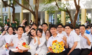 Lễ trưởng thành từ Bắc chí Nam: Teen 2K7 xúc động khép lại hành trình tuổi học trò