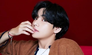 Album "BE": BTS tung ảnh "concept biết nói" của V khiến ARMY được một phen hết hồn