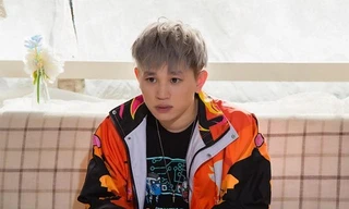 B Ray bị tố “đạo nhái” Baekhyun, netizen liền khơi lại status nam rapper “cà khịa” K-Pop