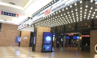 Hà Nội mùa này vắng khách xem phim: Sảnh chờ đìu hiu, nhân viên thưa thớt